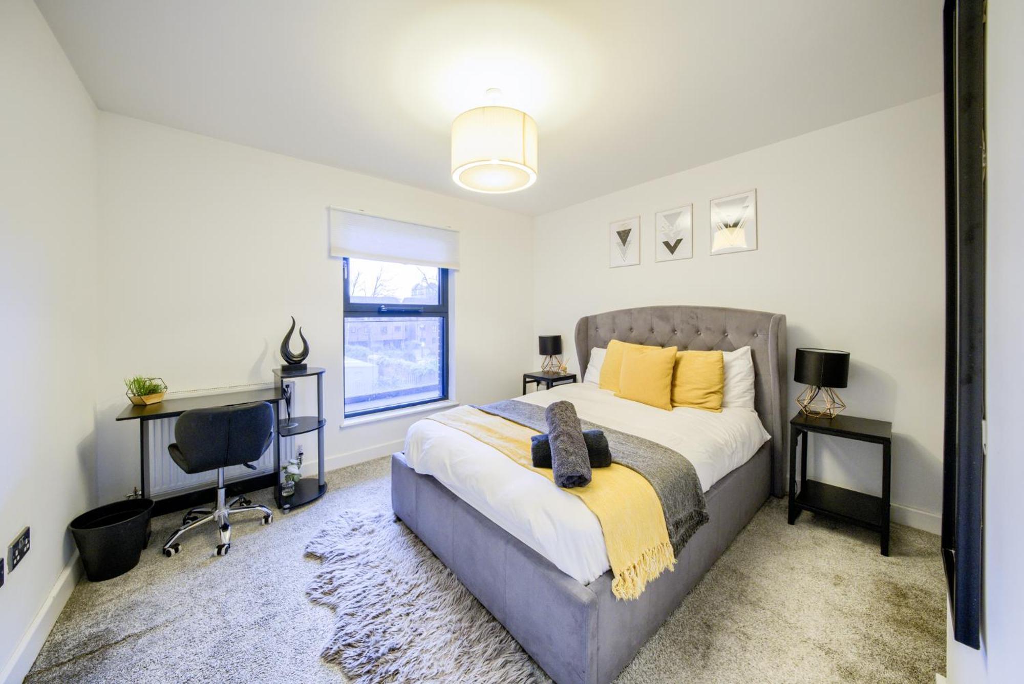 Modern 2 Bed Apartment With Central Location 伯明翰 外观 照片