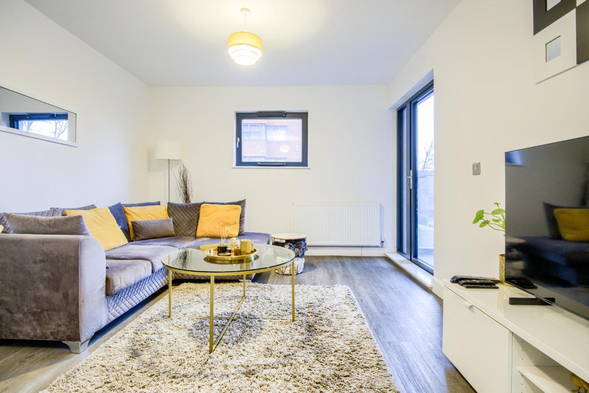 Modern 2 Bed Apartment With Central Location 伯明翰 外观 照片