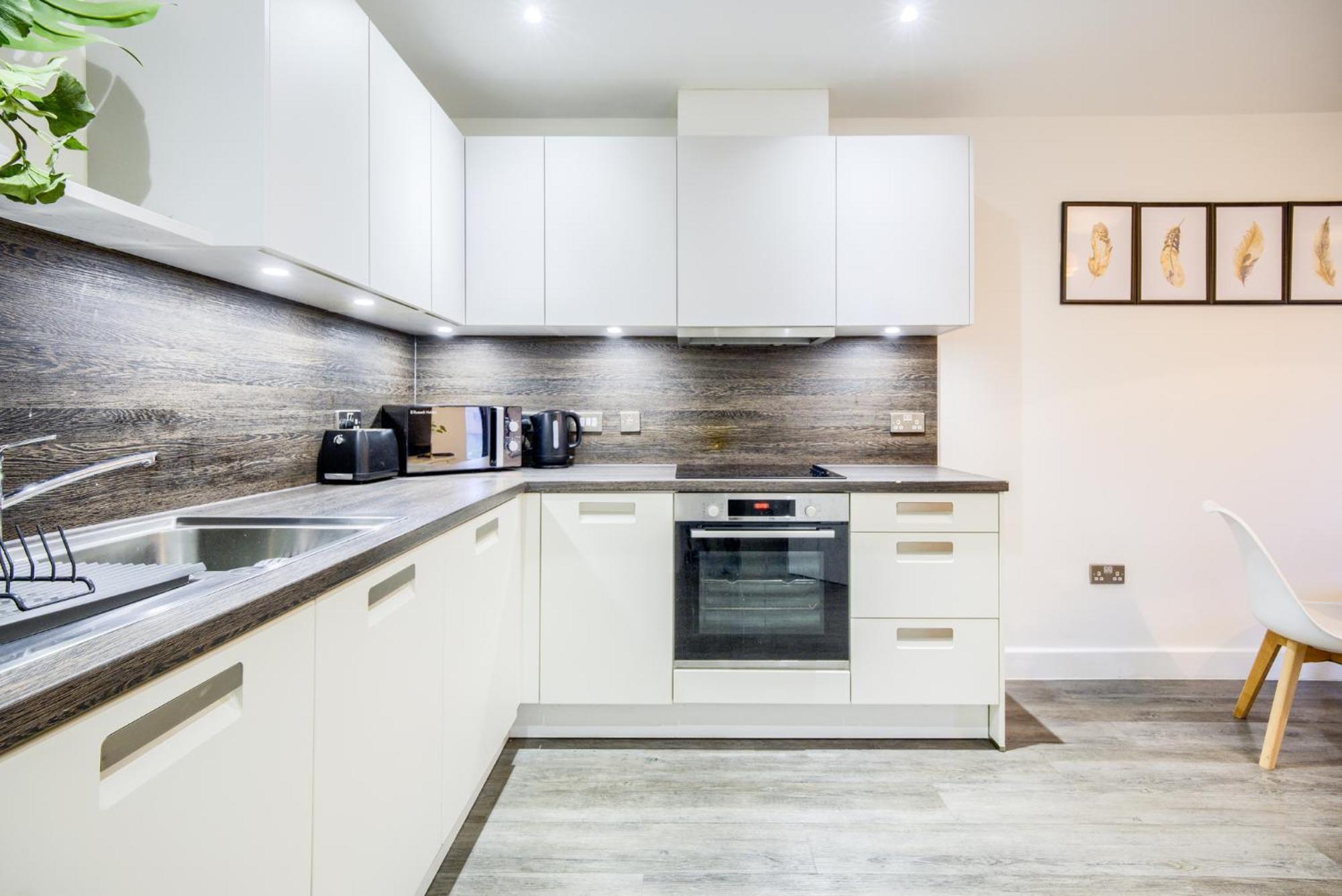 Modern 2 Bed Apartment With Central Location 伯明翰 外观 照片