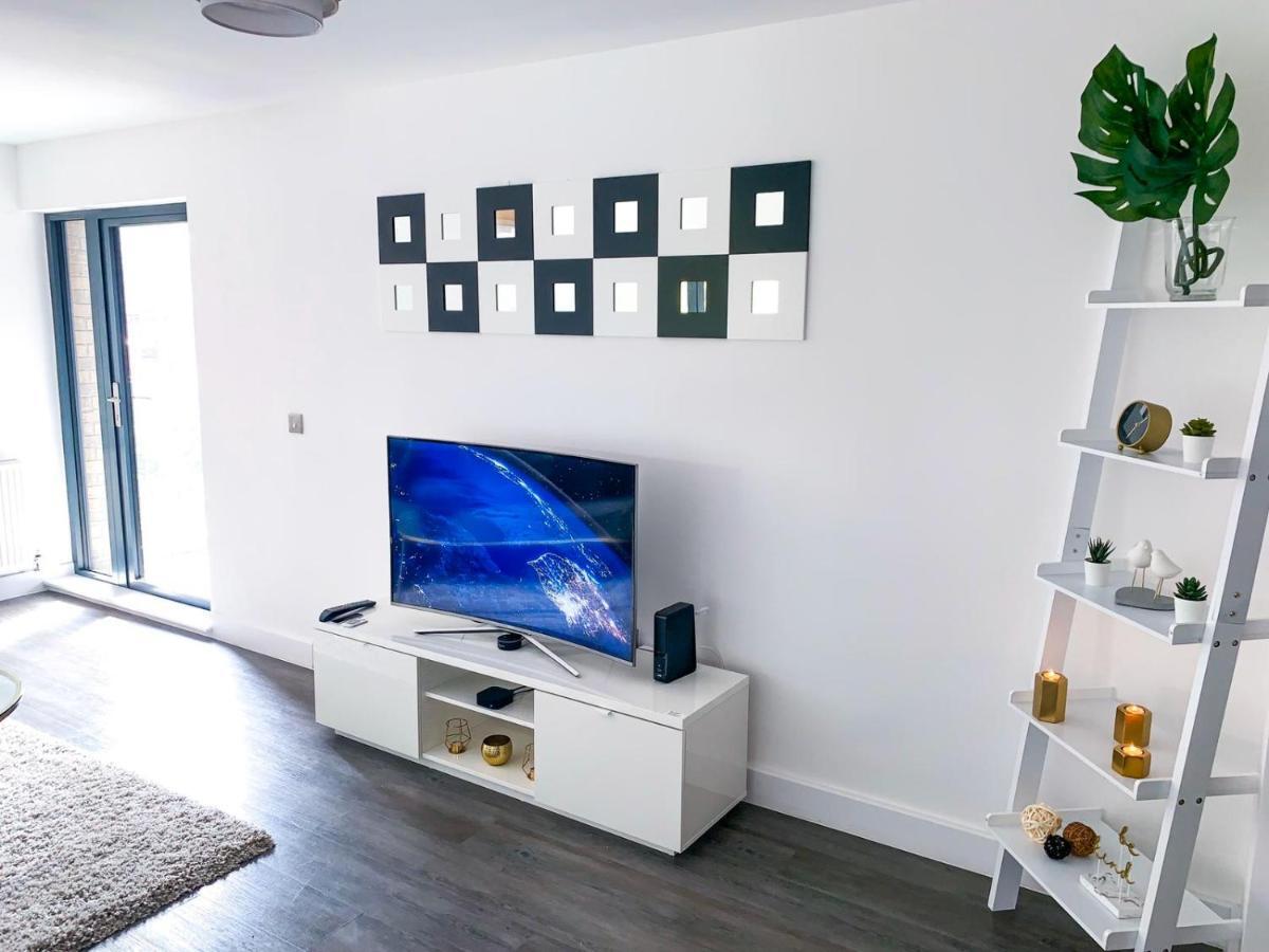 Modern 2 Bed Apartment With Central Location 伯明翰 外观 照片